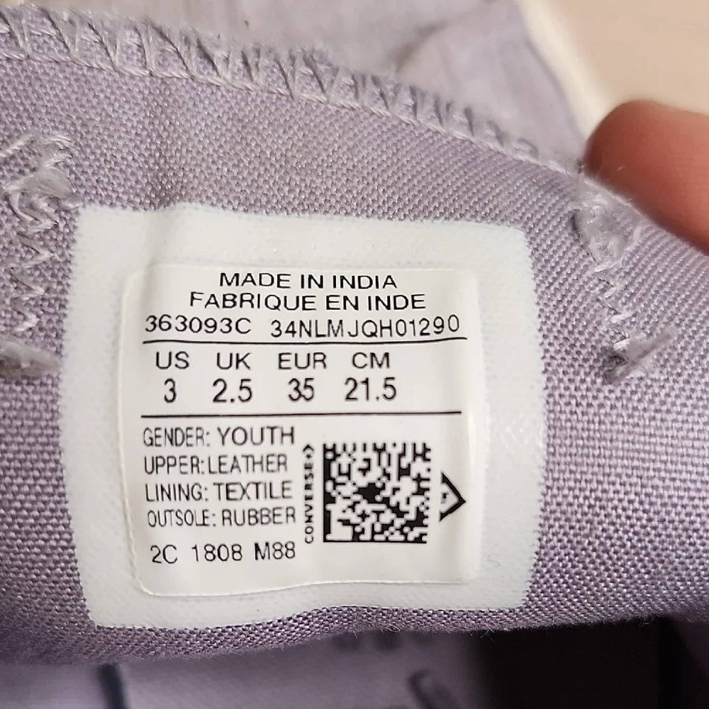 Converse Youth‎ Lavender Sneakers